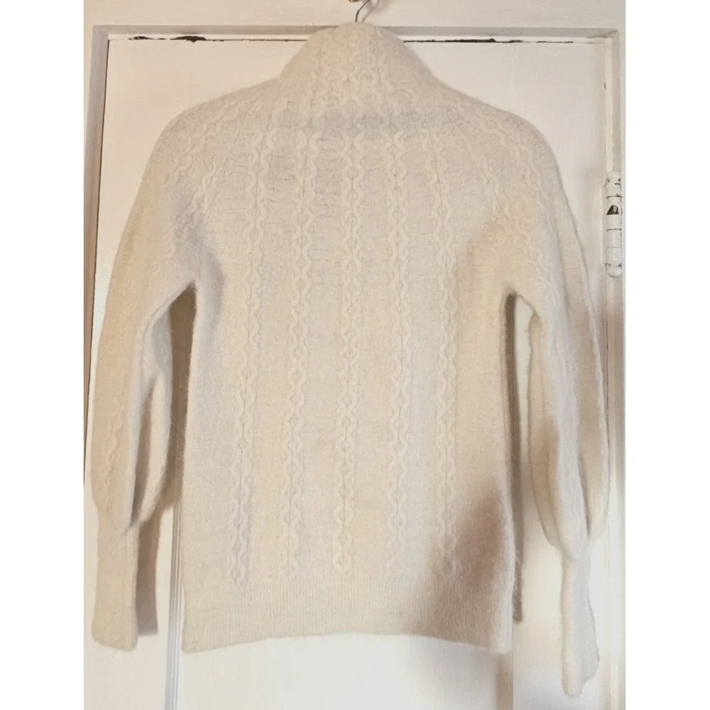 MAISON 123 PARIS‎ Womens  M turtleneck Alpaca Wool blend Cable knit cream